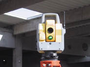 TRIMBLE 5600DR200+ Robotic se zapnutm vytyovacm svtlem