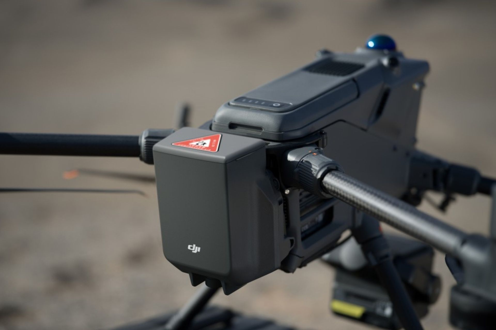 DJI AP100 - padák pro Matrice 400