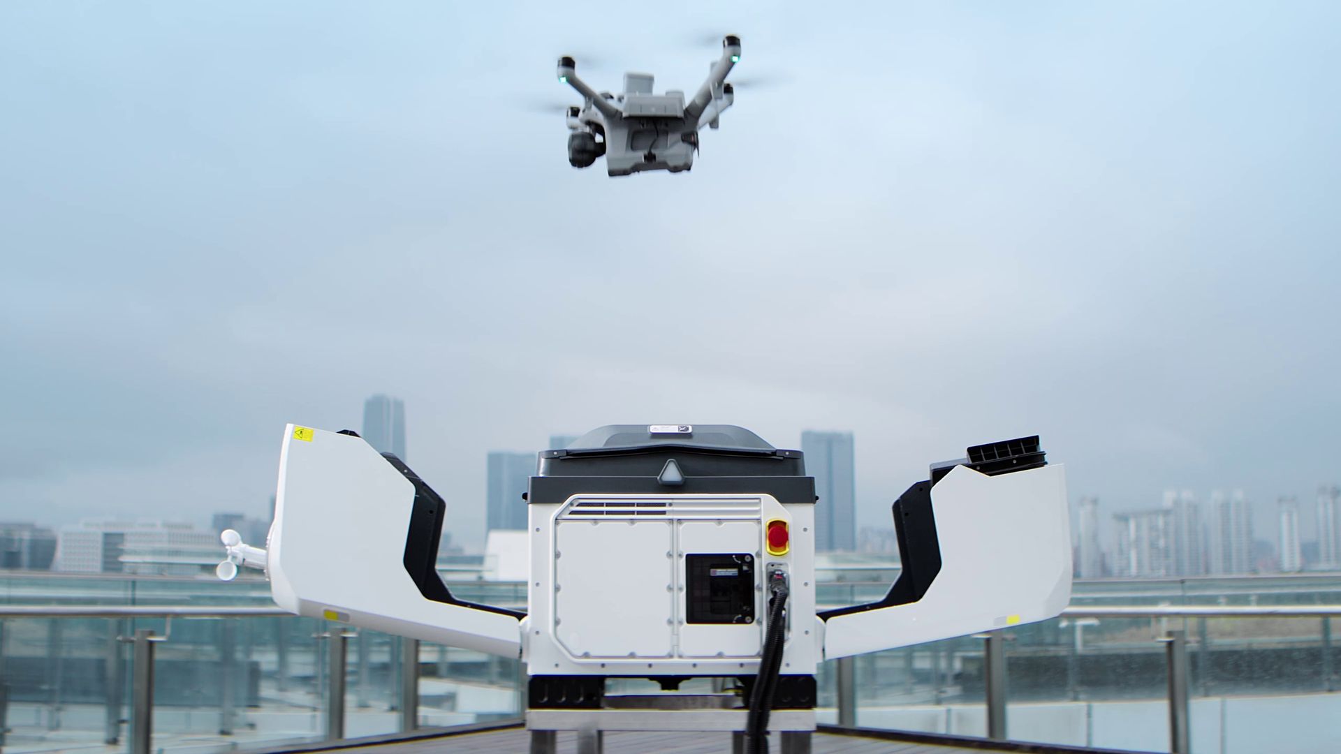 DJI Dock 4 s hot-swap baterií